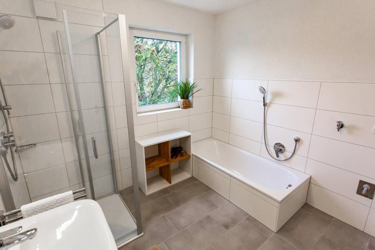 Grosse Cozy 3-Zi-Whg Mit Balkon Naehe Europa Park Und Rulantica Apartment Lahr  Luaran gambar